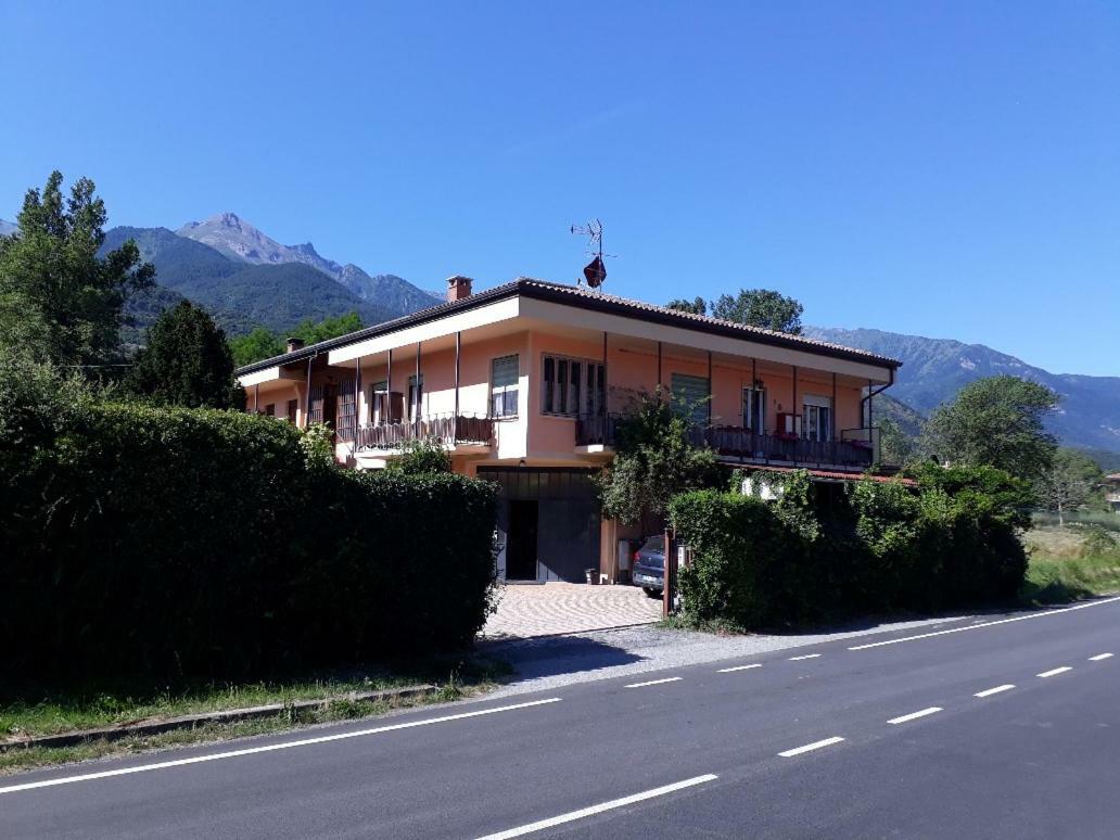 Loft 29 Mansardato Con Ampio Terrazzo Bussoleno Exterior photo